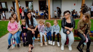 𝗪𝗶𝗲𝗹𝗸𝗶𝗲 𝗼𝘁𝘄𝗮𝗿𝗰𝗶𝗲 𝗻𝗼𝘄𝗲𝗴𝗼 𝗽𝗿𝘇𝗲𝗱𝘀𝘇𝗸𝗼𝗹𝗮 𝗶 𝘇̇ł𝗼𝗯𝗸𝗮 𝘄 𝗞𝗼𝘀𝗼𝘄𝗶𝗲 𝗟𝗮𝗰𝗸𝗶𝗺 - 𝗶𝗻𝘄𝗲𝘀𝘁𝘆𝗰𝗷𝗮, 𝗸𝘁𝗼́𝗿𝗮 𝘇𝗺𝗶𝗲𝗻𝗶𝗮 𝗽𝗿𝘇𝘆𝘀𝘇ł𝗼𝘀́𝗰́ 𝗻𝗮𝗷𝗺ł𝗼𝗱𝘀𝘇𝘆𝗰𝗵 𝗺𝗶𝗲𝘀𝘇𝗸𝗮𝗻́𝗰𝗼́𝘄 𝗴𝗺𝗶𝗻𝘆! 