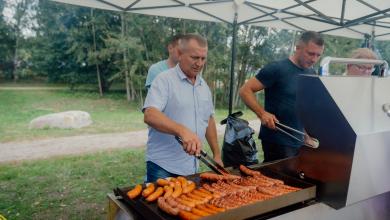𝗪𝗶𝗲𝗹𝗸𝗶𝗲 𝗼𝘁𝘄𝗮𝗿𝗰𝗶𝗲 𝗻𝗼𝘄𝗲𝗴𝗼 𝗽𝗿𝘇𝗲𝗱𝘀𝘇𝗸𝗼𝗹𝗮 𝗶 𝘇̇ł𝗼𝗯𝗸𝗮 𝘄 𝗞𝗼𝘀𝗼𝘄𝗶𝗲 𝗟𝗮𝗰𝗸𝗶𝗺 - 𝗶𝗻𝘄𝗲𝘀𝘁𝘆𝗰𝗷𝗮, 𝗸𝘁𝗼́𝗿𝗮 𝘇𝗺𝗶𝗲𝗻𝗶𝗮 𝗽𝗿𝘇𝘆𝘀𝘇ł𝗼𝘀́𝗰́ 𝗻𝗮𝗷𝗺ł𝗼𝗱𝘀𝘇𝘆𝗰𝗵 𝗺𝗶𝗲𝘀𝘇𝗸𝗮𝗻́𝗰𝗼́𝘄 𝗴𝗺𝗶𝗻𝘆! 