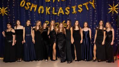 𝗕𝗮𝗹 𝗢́𝘀𝗺𝗼𝗸𝗹𝗮𝘀𝗶𝘀𝘁𝗼́𝘄 𝘄 𝗦𝘇𝗸𝗼𝗹𝗲  𝗣𝗼𝗱𝘀𝘁𝗮𝘄𝗼𝘄𝗲𝗷 𝗶𝗺. 𝗞𝗮𝗿𝗱𝘆𝗻𝗮ł𝗮 𝗦𝘁𝗲𝗳𝗮𝗻𝗮 𝗪𝘆𝘀𝘇𝘆𝗻́𝘀𝗸𝗶𝗲𝗴𝗼 𝘄 𝗞𝗼𝘀𝗼𝘄𝗶𝗲 𝗟𝗮𝗰𝗸𝗶𝗺